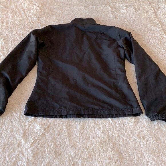 Reebok black and white fitted jacket woman’s size medium - Picture 6 of 16